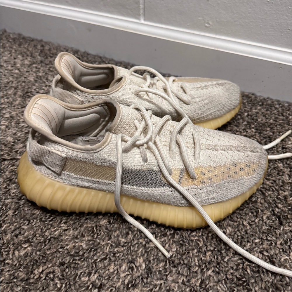 Adidas yeezys